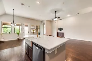 2112 Benjamin Creek Dr, Little Elm, TX 75068 - Photo 15