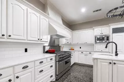 215 Bent Creek Court, Southlake, TX 76092 - Photo 7