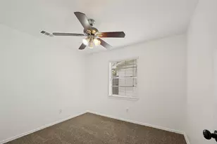 2209 Hackberry Dr, Arlington, TX 76013 - Photo 19
