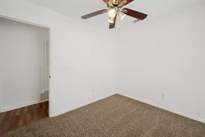 2209 Hackberry Drive, Arlington, TX 76013 - Photo 13