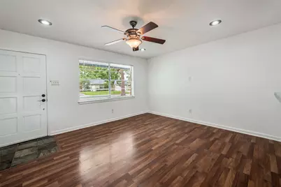 2209 Hackberry Drive, Arlington, TX 76013 - Photo 5
