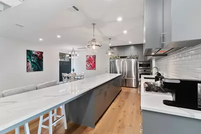 4303 Roseland Avenue, Dallas, TX 75204 - Photo 5