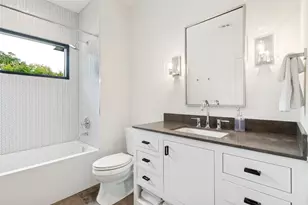 6421 Blanch Cir, Dallas, TX 75214 - Photo 31