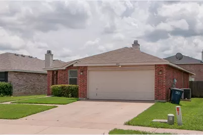3833 Foxhound Lane, Fort Worth, TX 76123 - Photo 3