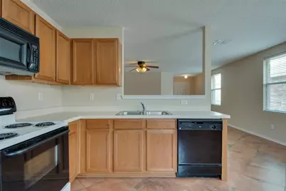 3833 Foxhound Lane, Fort Worth, TX 76123 - Photo 11