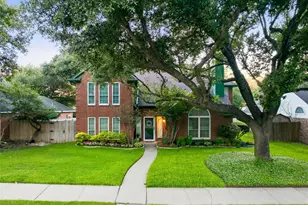 6117 Kittyhawk Dr, Rowlett, TX 75089 - Photo 3