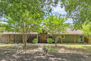312 Mesquite St, Glen Rose, TX 76043 - Photo 3