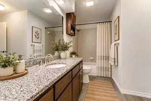 2121 Stone Moss Ln, Grapevine, TX 76051 - Photo 9