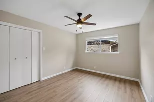 417 Oxford Dr, Sherman, TX 75092 - Photo 17