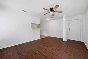 1703 W Elm St, Denison, TX 75020 - Photo 5