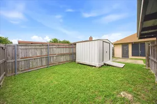 217 Cole St, Garland, TX 75040 - Photo 21