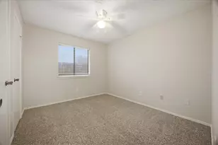 217 Cole St, Garland, TX 75040 - Photo 19