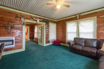419 W Main Street, Pecan Gap, TX 75469 - Photo 21
