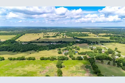 419 W Main Street, Pecan Gap, TX 75469 - Photo 33