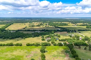 419 W Main St, Pecan Gap, TX 75469 - Photo 33
