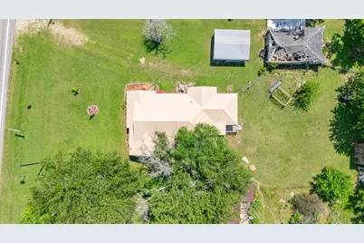 419 W Main Street, Pecan Gap, TX 75469 - Photo 7