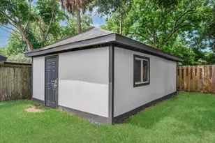2708 Tallow St, Alvin, TX 77511 - Photo 35