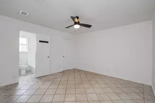2708 Tallow St, Alvin, TX 77511 - Photo 25