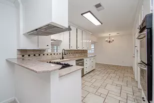 2708 Tallow St, Alvin, TX 77511 - Photo 11