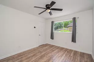2708 Tallow St, Alvin, TX 77511 - Photo 23