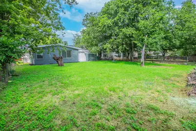 521 Willow Way, McGregor, TX 76657 - Photo 23