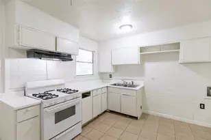 5131 Encino Rd, Abilene, TX 79605 - Photo 9