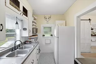 754 N Main Dr, Van Alstyne, TX 75495 - Photo 9