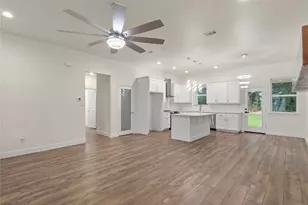 104 Jim Walter Dr, Runaway Bay, TX 76426 - Photo 11