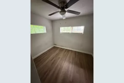 2526 Exline Street, Dallas, TX 75215 - Photo 13