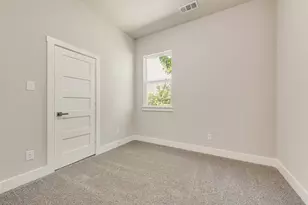 2341 Scott St, Dallas, TX 75215 - Photo 9