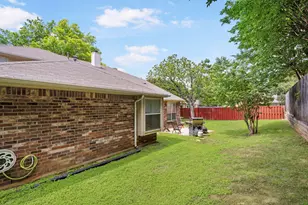 7025 Escondido Dr, Arlington, TX 76016 - Photo 29