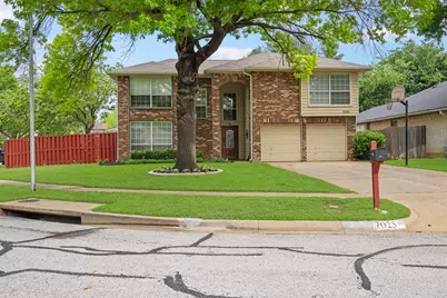 7025 Escondido Drive, Arlington, TX 76016 - Photo 1