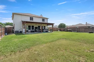 1303 Feather Crest Dr, Krum, TX 76249 - Photo 29