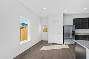 8425 White Wolf Trl, Ponder, TX 76259 - Photo 5