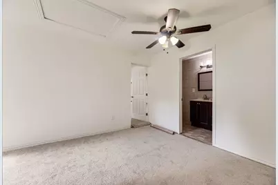 523 35th Street, Grand Prairie, TX 75050 - Photo 17