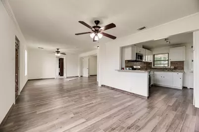 523 35th Street, Grand Prairie, TX 75050 - Photo 25