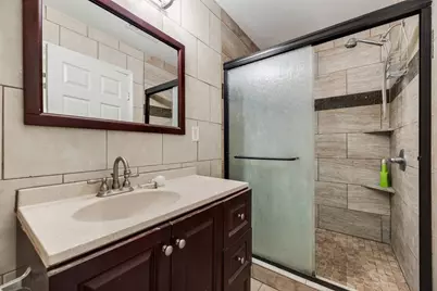 523 35th Street, Grand Prairie, TX 75050 - Photo 15
