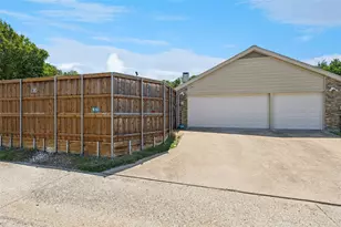 7623 Kevin Dr, Dallas, TX 75248 - Photo 35