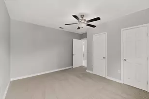 907 Ogden Ave, Cockrell Hill, TX 75211 - Photo 25