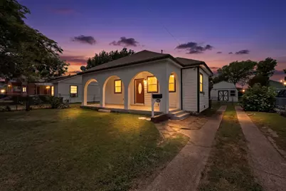 907 Ogden Avenue, Cockrell Hill, TX 75211 - Photo 1