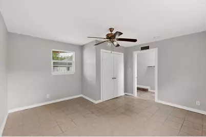 907 Ogden Avenue, Cockrell Hill, TX 75211 - Photo 27