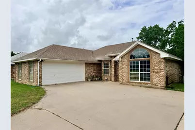 3228 N Bell Avenue, Denton, TX 76207 - Photo 3