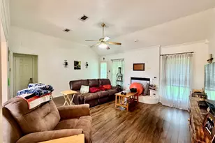3228 N Bell Ave, Denton, TX 76207 - Photo 5