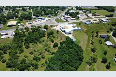 619 & 621 E Jefferson Avenue, Whitney, TX 76692 - Photo 3