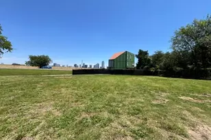 3138 Pastor St, Dallas, TX 75212 - Photo 1