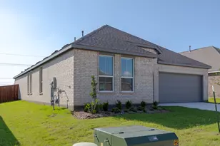 2220 Pommel Ln, Aubrey, TX 76227 - Photo 5