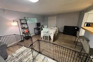 709 Denton St, Denton, TX 76201 - Photo 9