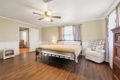 323 County Road 3804, Wolfe City, TX 75496 - Photo 17