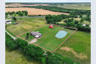 323 County Road 3804, Wolfe City, TX 75496 - Photo 31