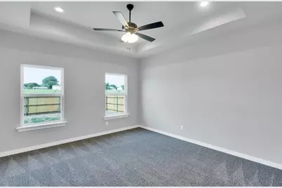 340 E Lamar Street, Palmer, TX 75152 - Photo 11